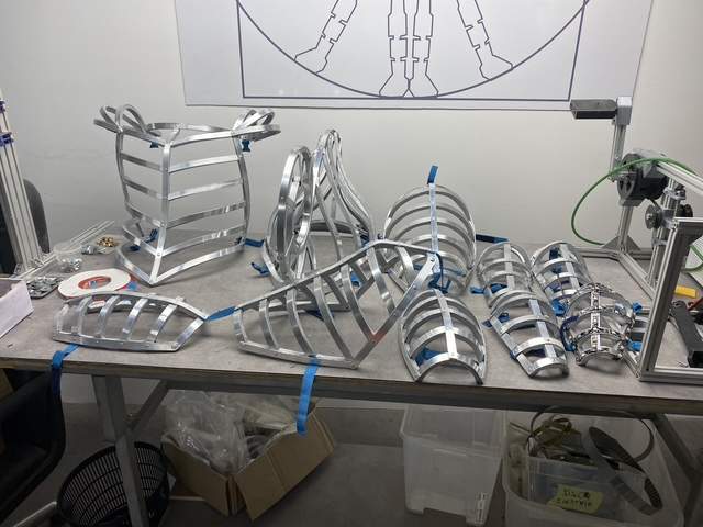 64329751152  04337C2E 660C 4BA2 9D99 D4538F56C06A